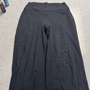 Black soft motion straight leg short length Oner Active pants